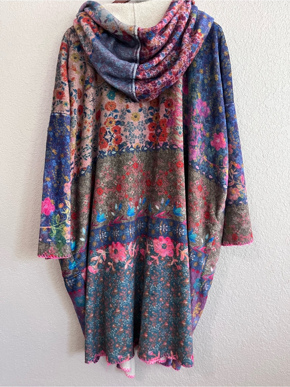 Natural Life Floral Patchwork Hooded Blanket Kimono Jacket Cozy Fleece S/M - Picture 6 of 13